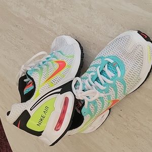 Nike Max Air sneakers,  Multi colored,  NWOT, Size 7.5